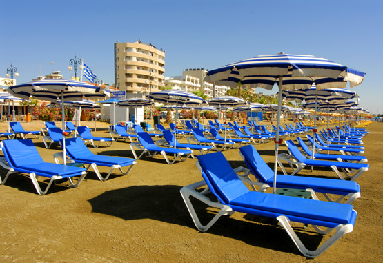 larnaka_b100
